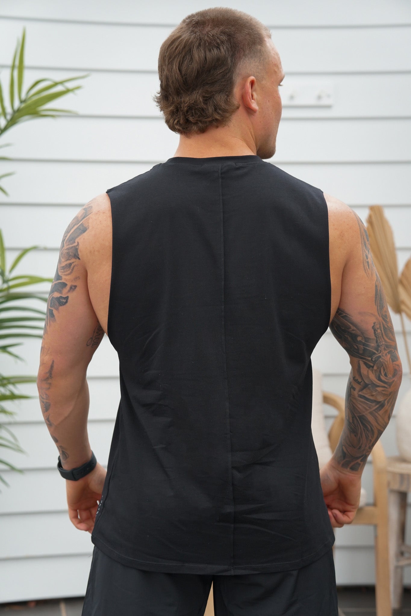 COLLECTIVE CUT OFF - BLACK